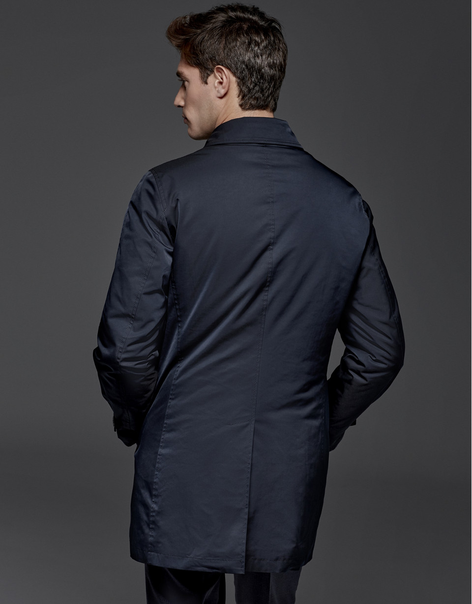 Gabardina acolchada azul marino con chaleco interior