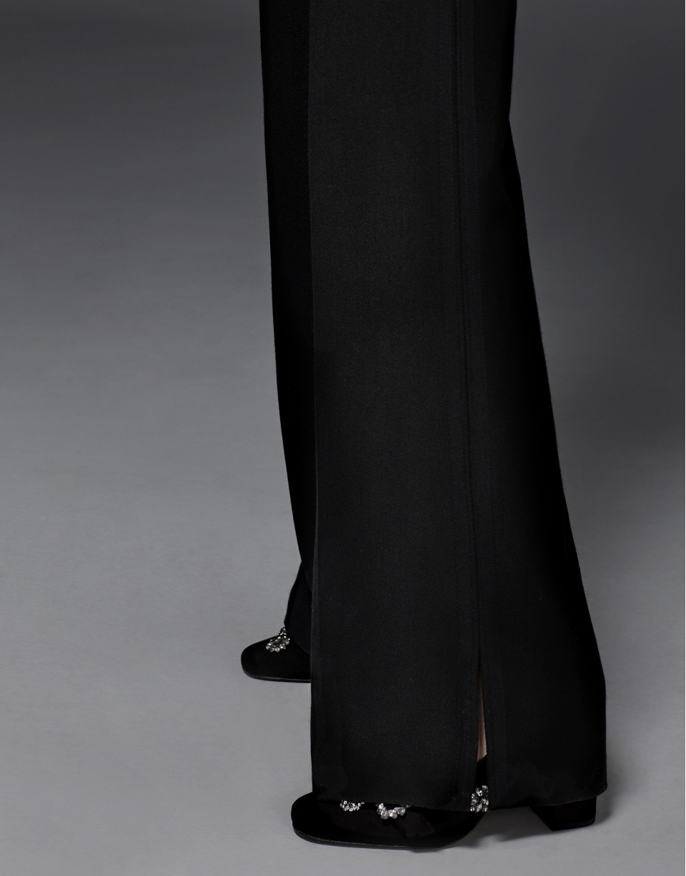 Pantalón jogging negro tipo palazzo