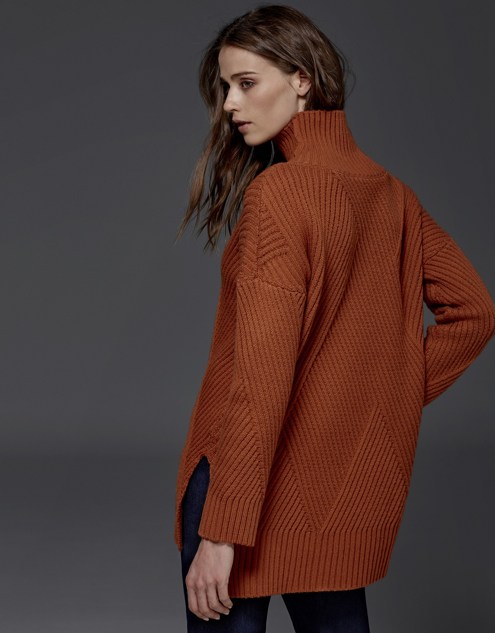 Pumpkin oversize sweater
