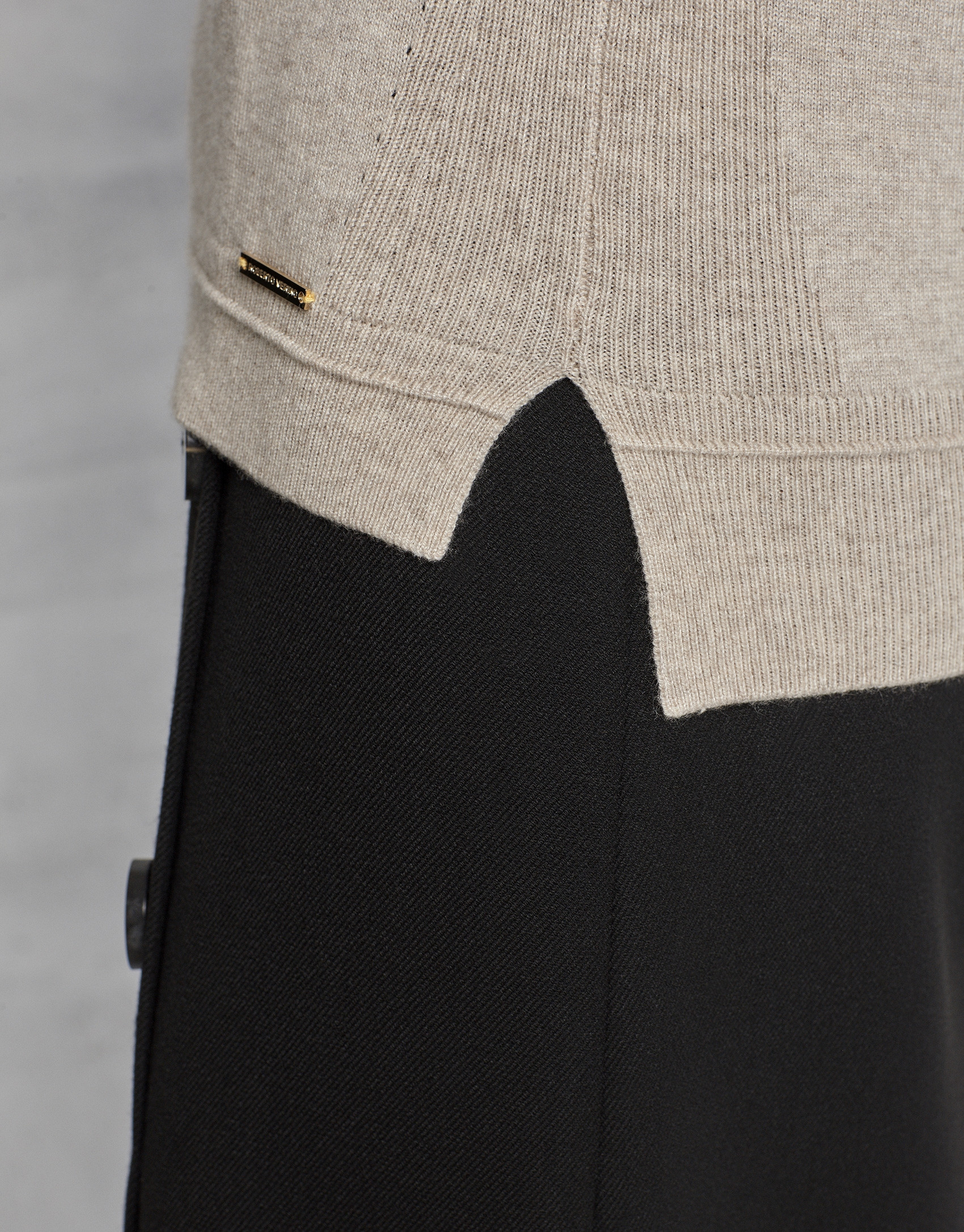 Ivory wool/cashmere sweater