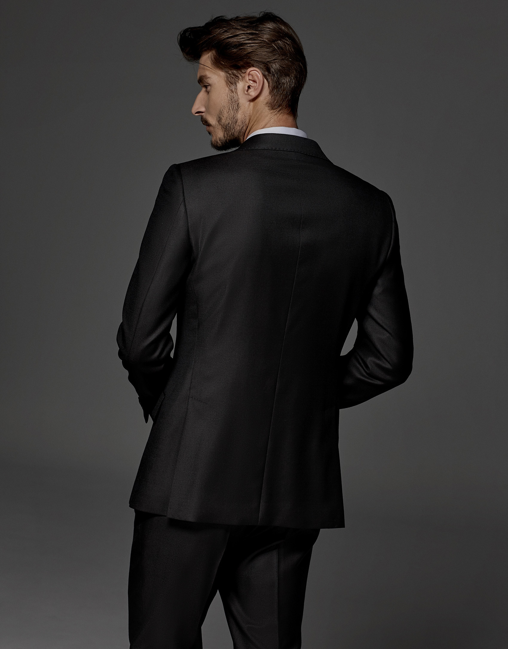 Traje regular falso liso negro