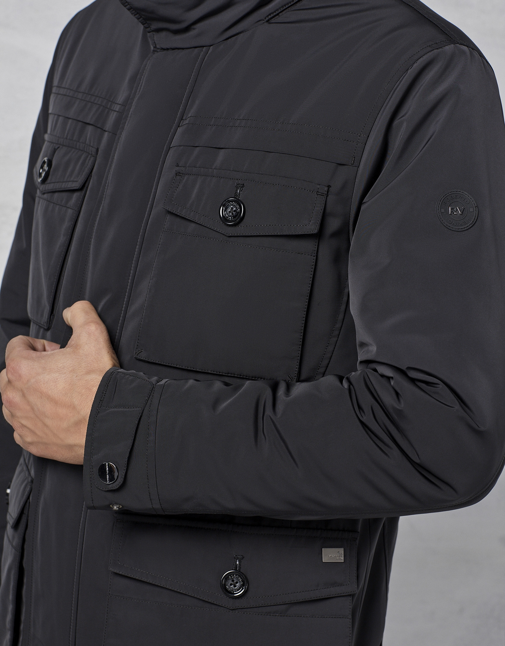 Chaqueton 4 bolsillos color negro