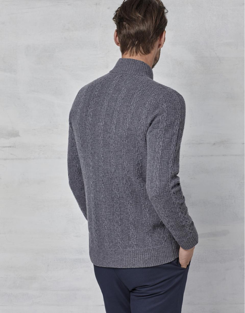 Chaqueta con cierrre cremallera gris