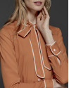 Camisa lazo cuello naranja