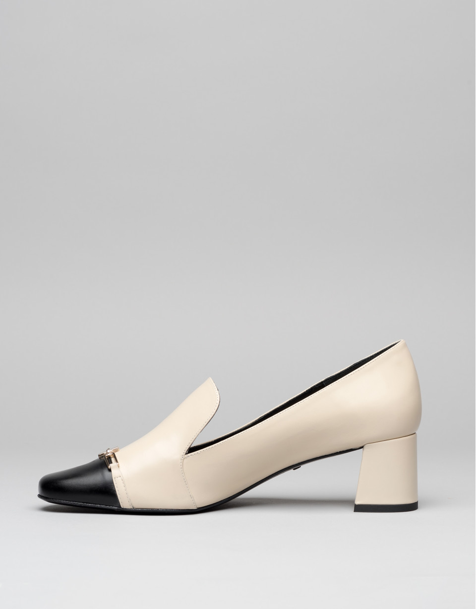 Black and beige leather Cézanne pumps