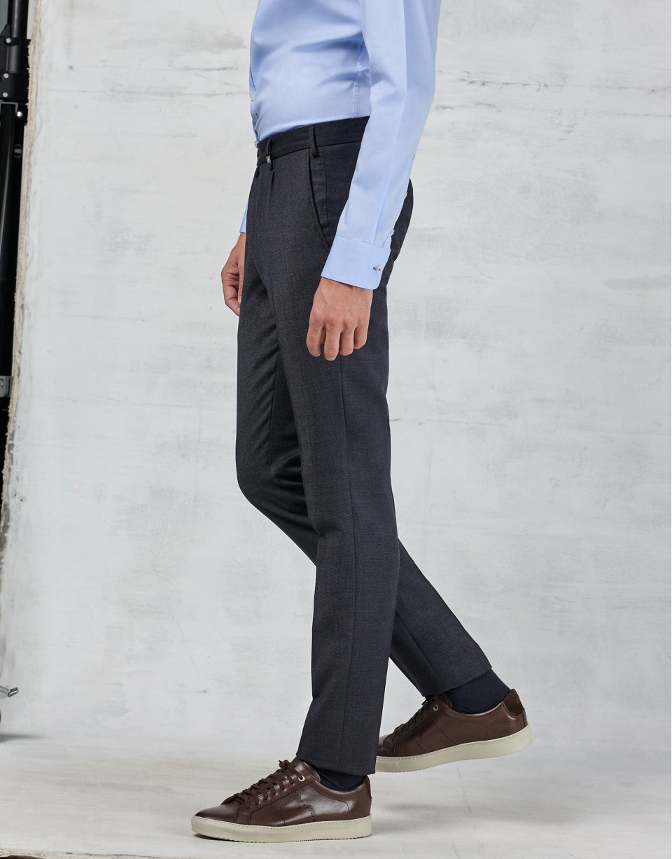 Pantalón de vestir con pinza azul marino