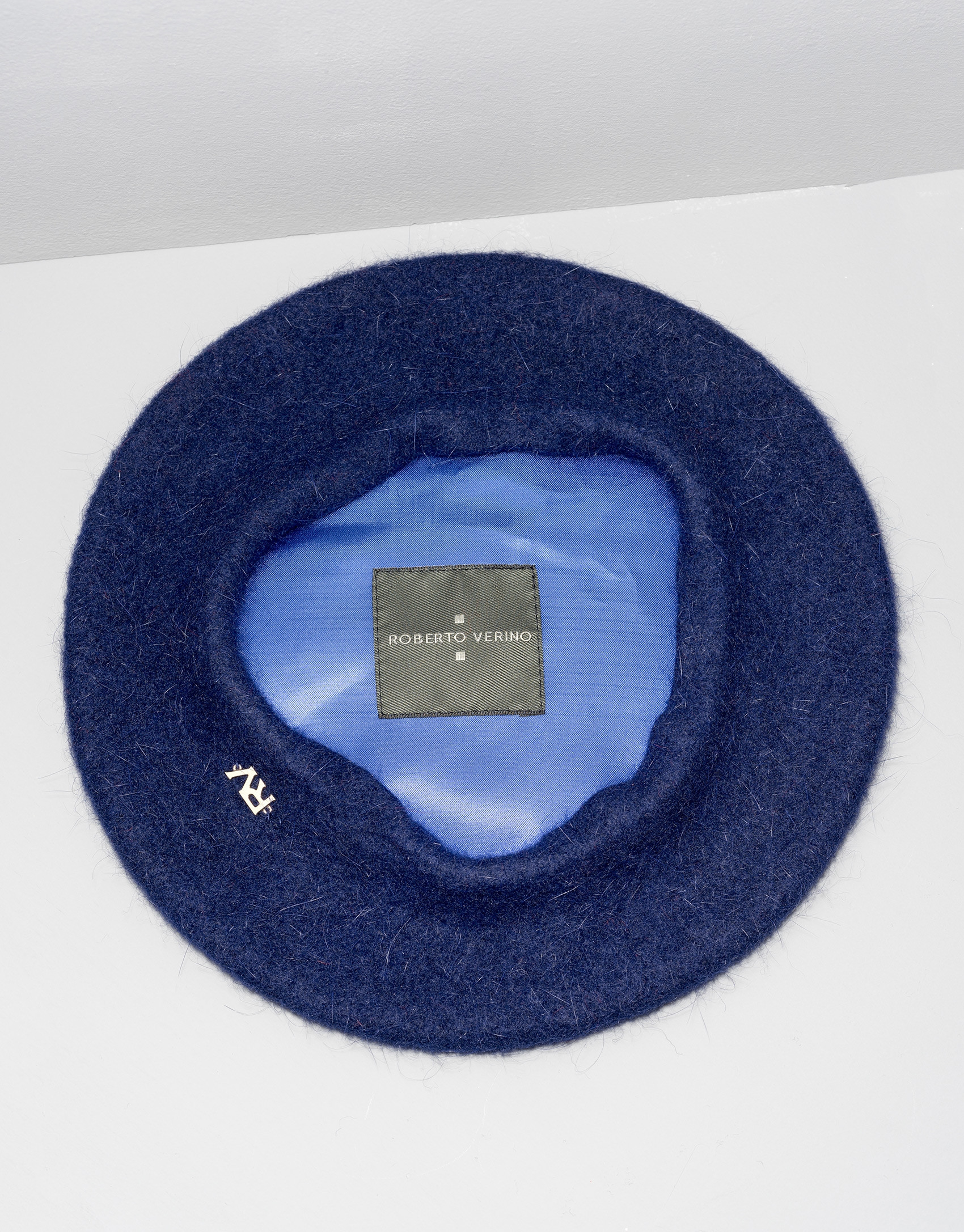 Boina angora y lana azul marino