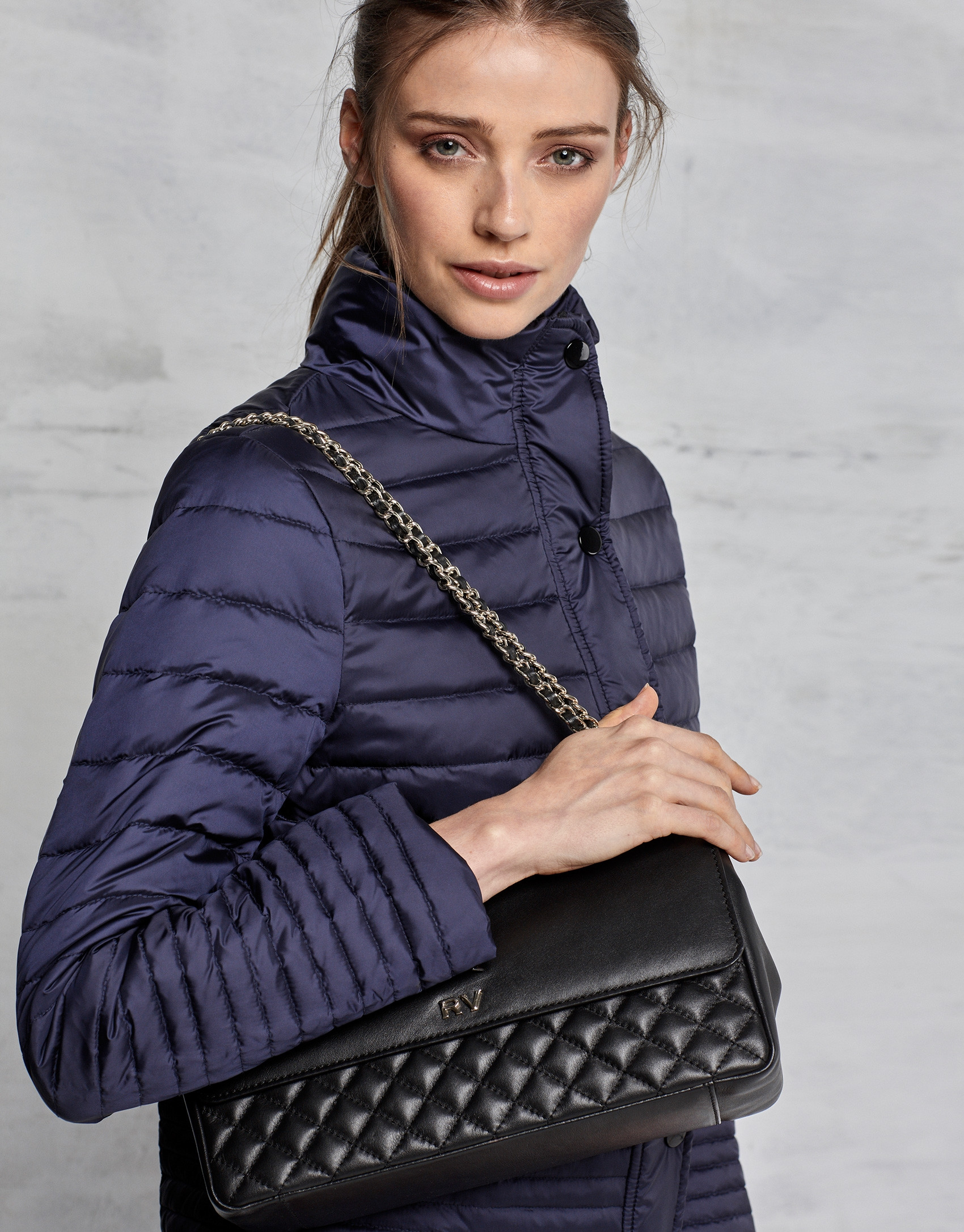 Bolso shoulder Ghauri Mega piel negro