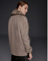 Chaquetón topo doble faz con cuello de pelo