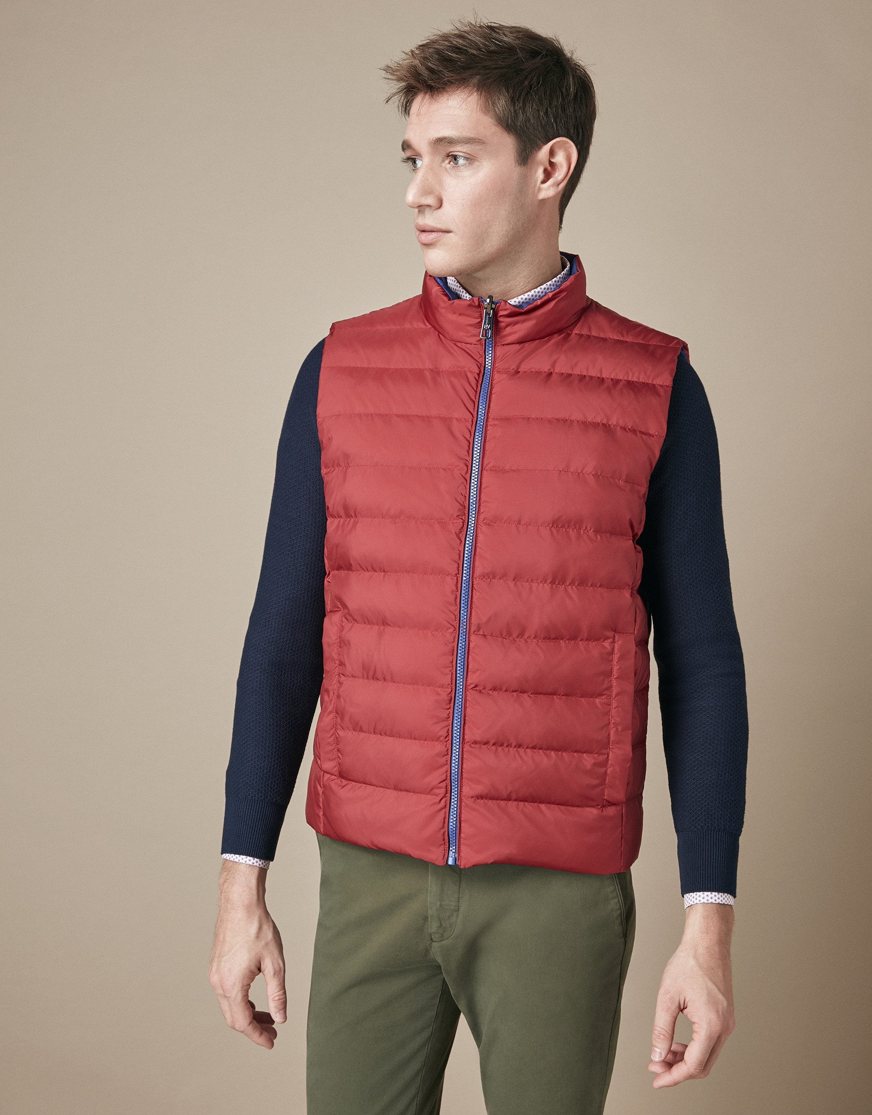 Chaleco reversible acolchado rojo/azulón