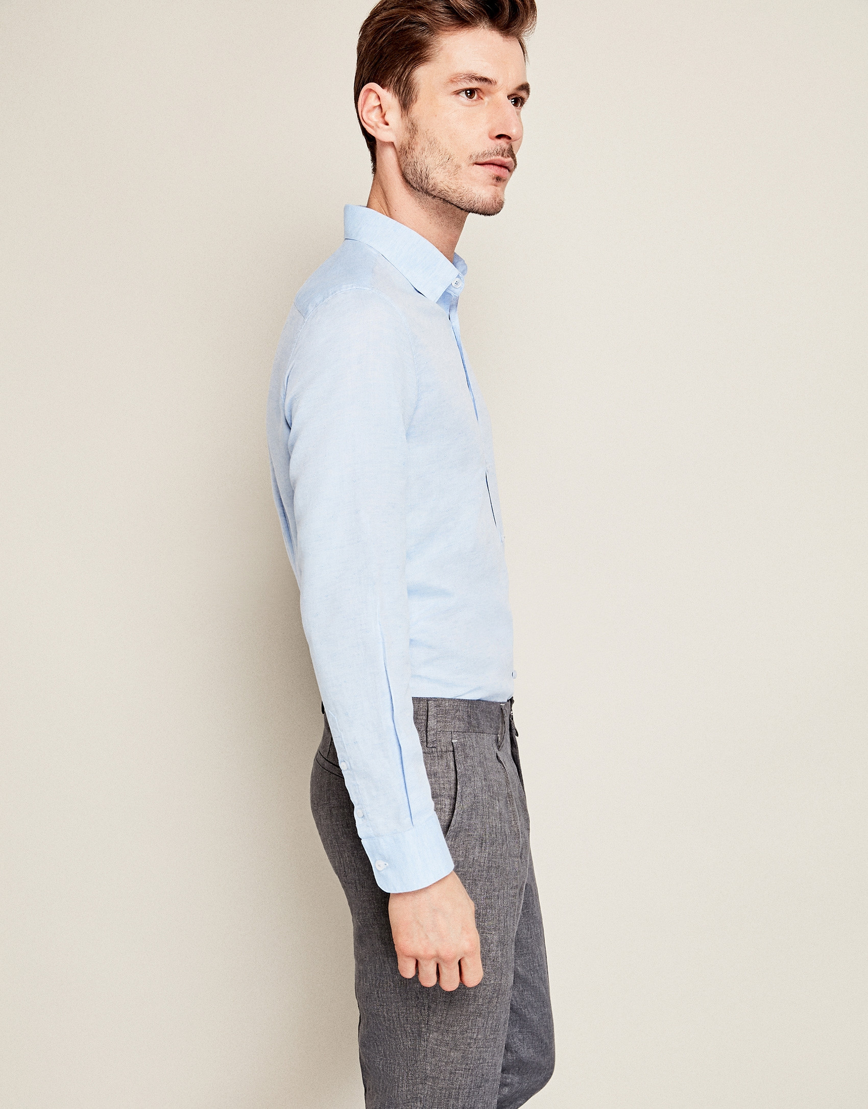 Pantalón lino gris