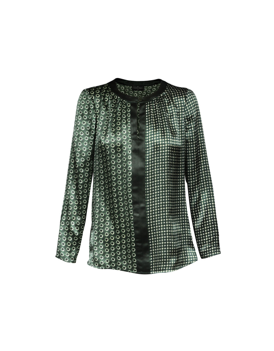 Blusa de seda verde con estampado geométrico 