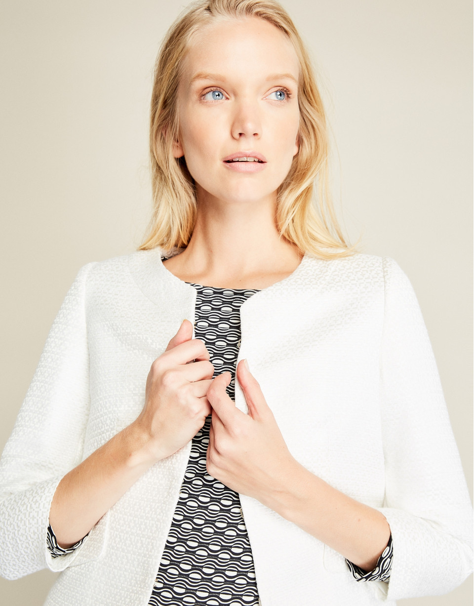 Chaqueta corta jacquard crudo