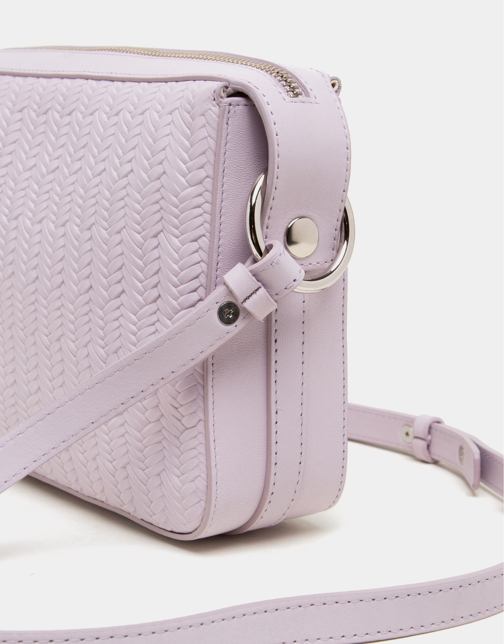 Bolso cofre Trèsse lila