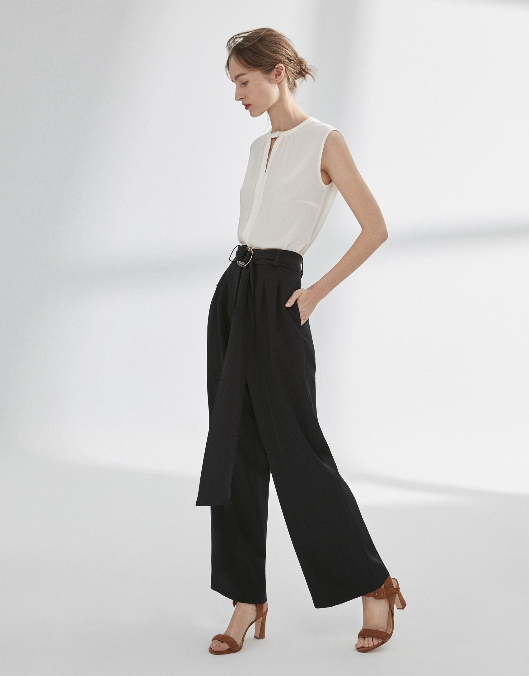 Black palazzo pants with darts