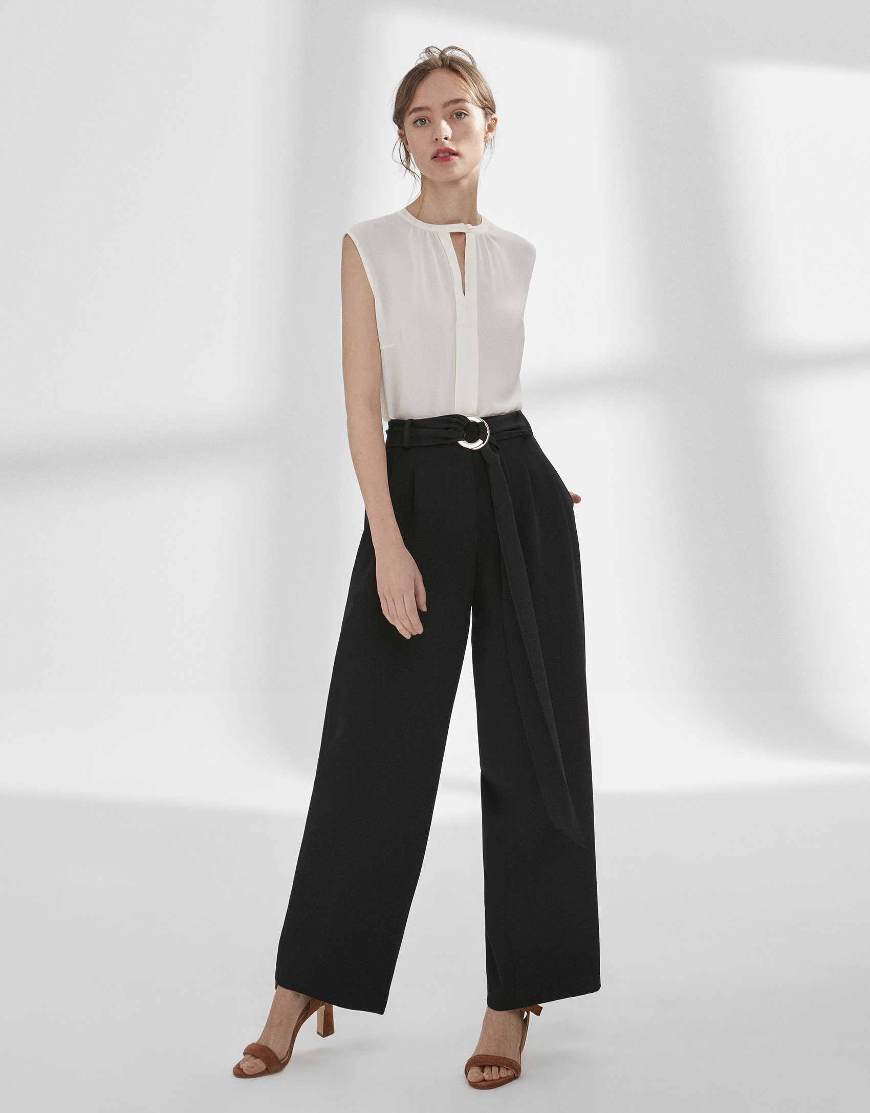 Black palazzo pants with darts