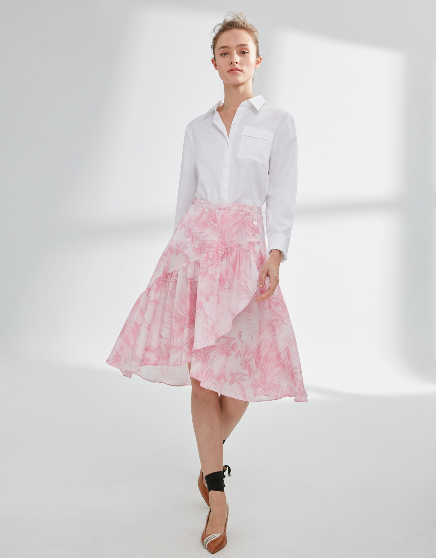 Falda estampada rosa con volante