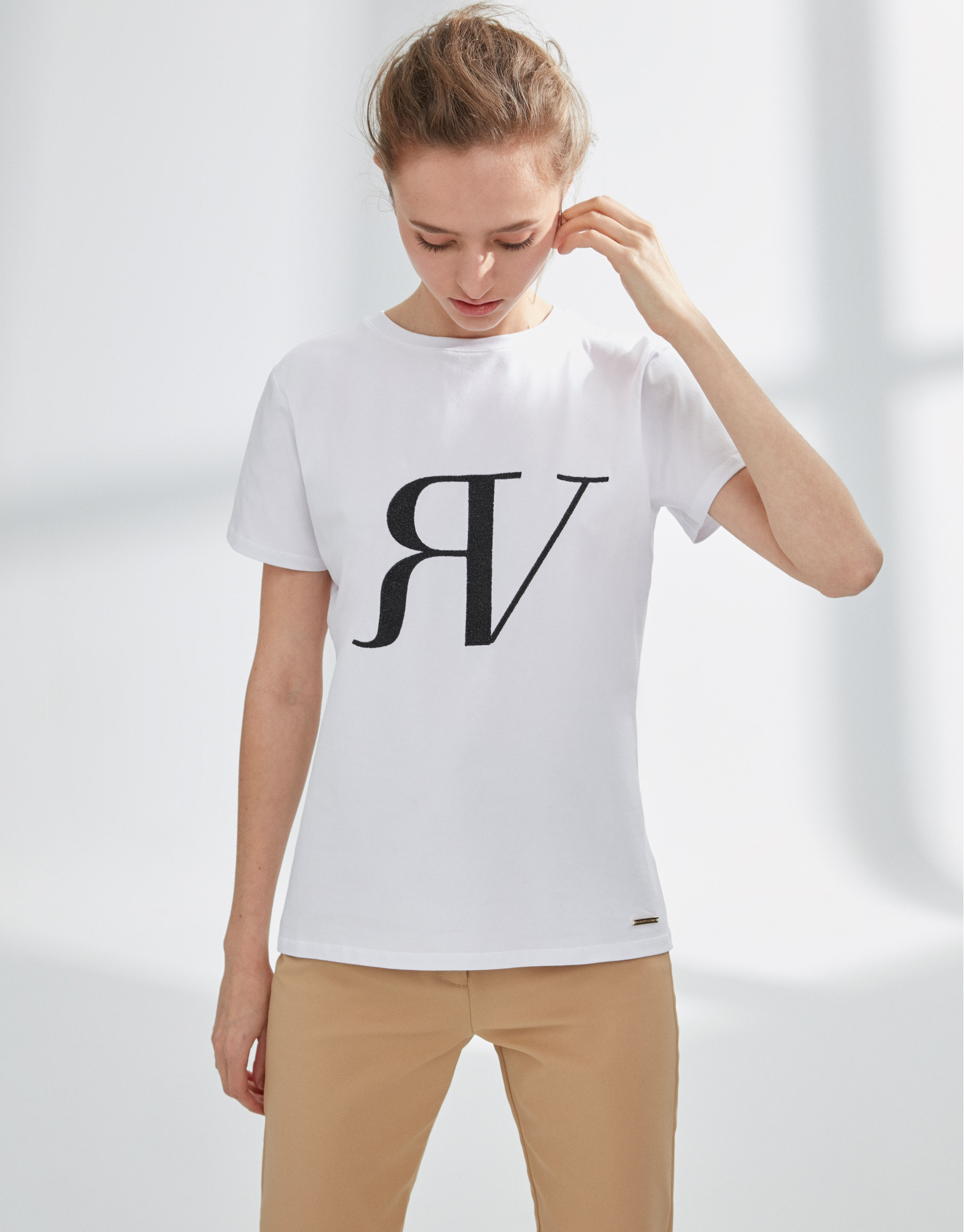 Camiseta blanca logo RV