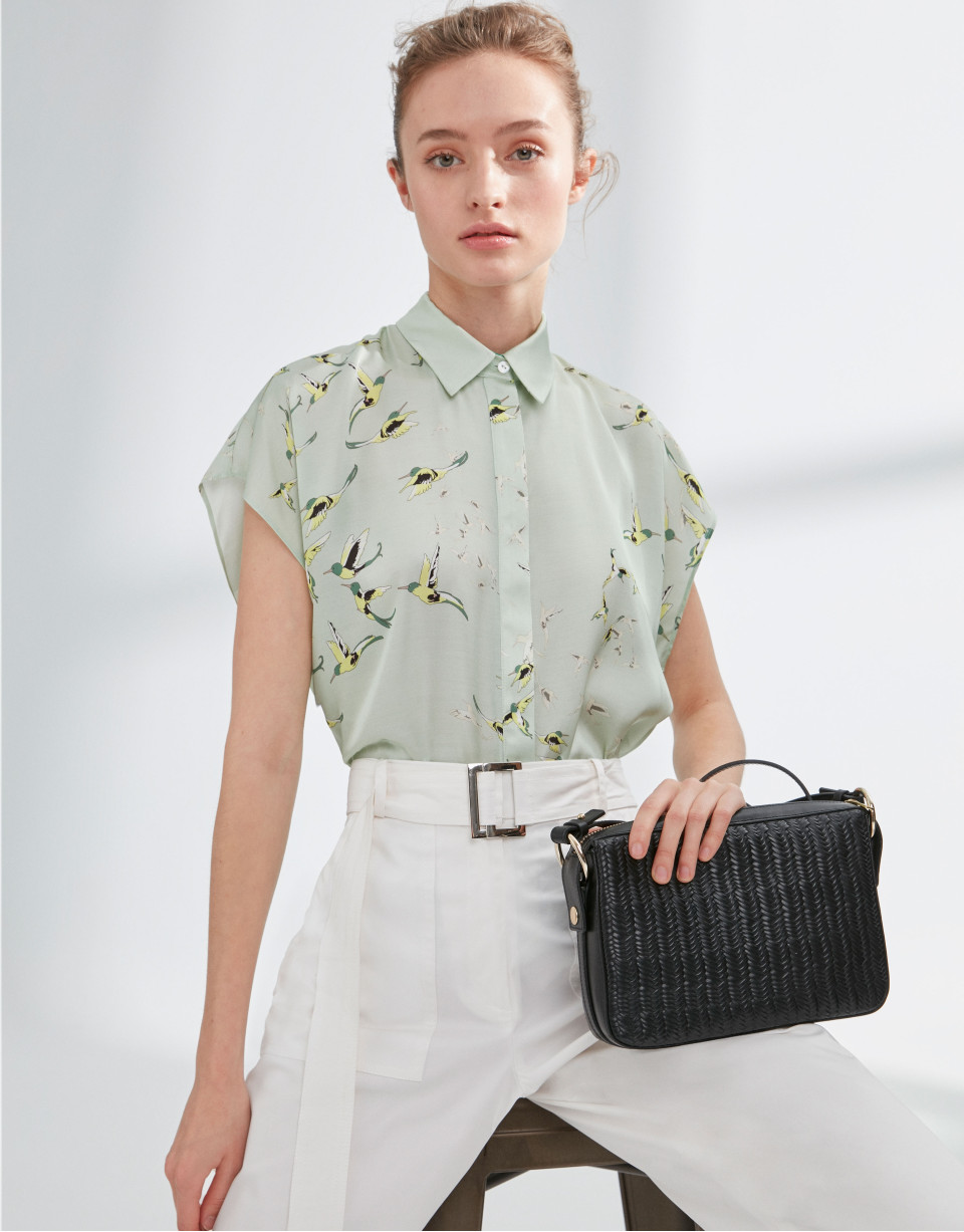 Bolso cofre Trèsse negro