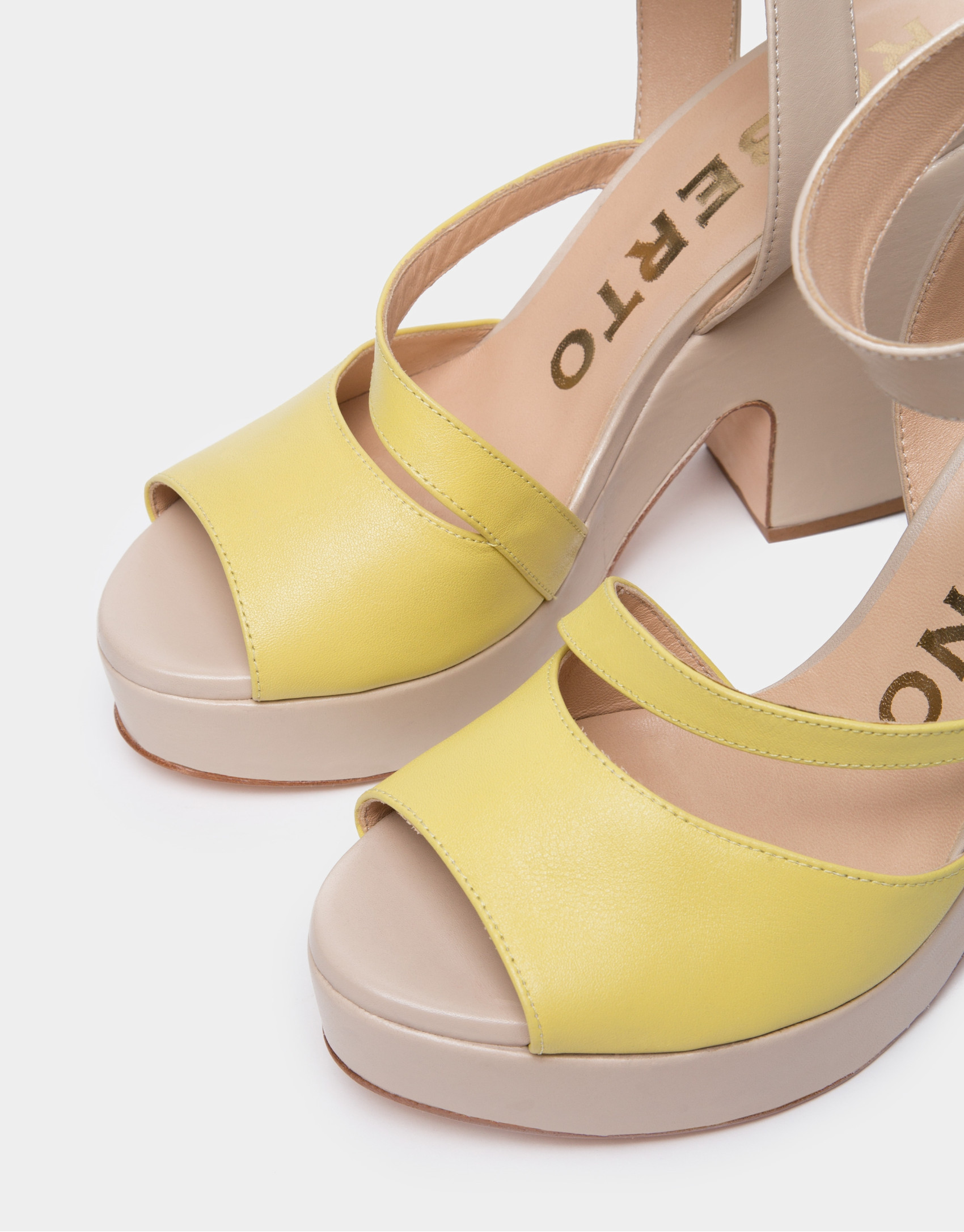 Sandalia Vague piel crudo