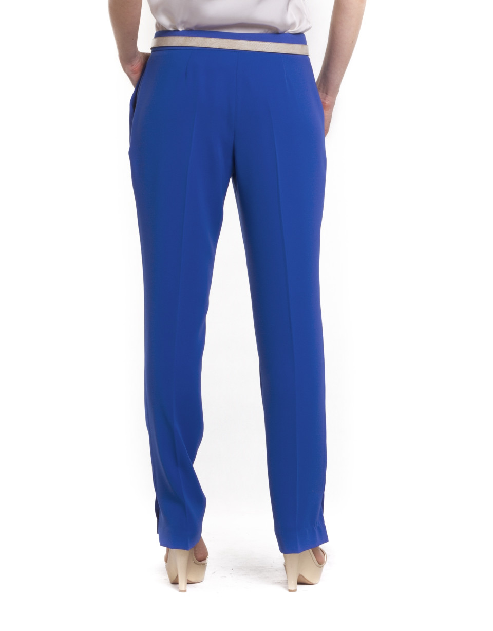 Pants with darts