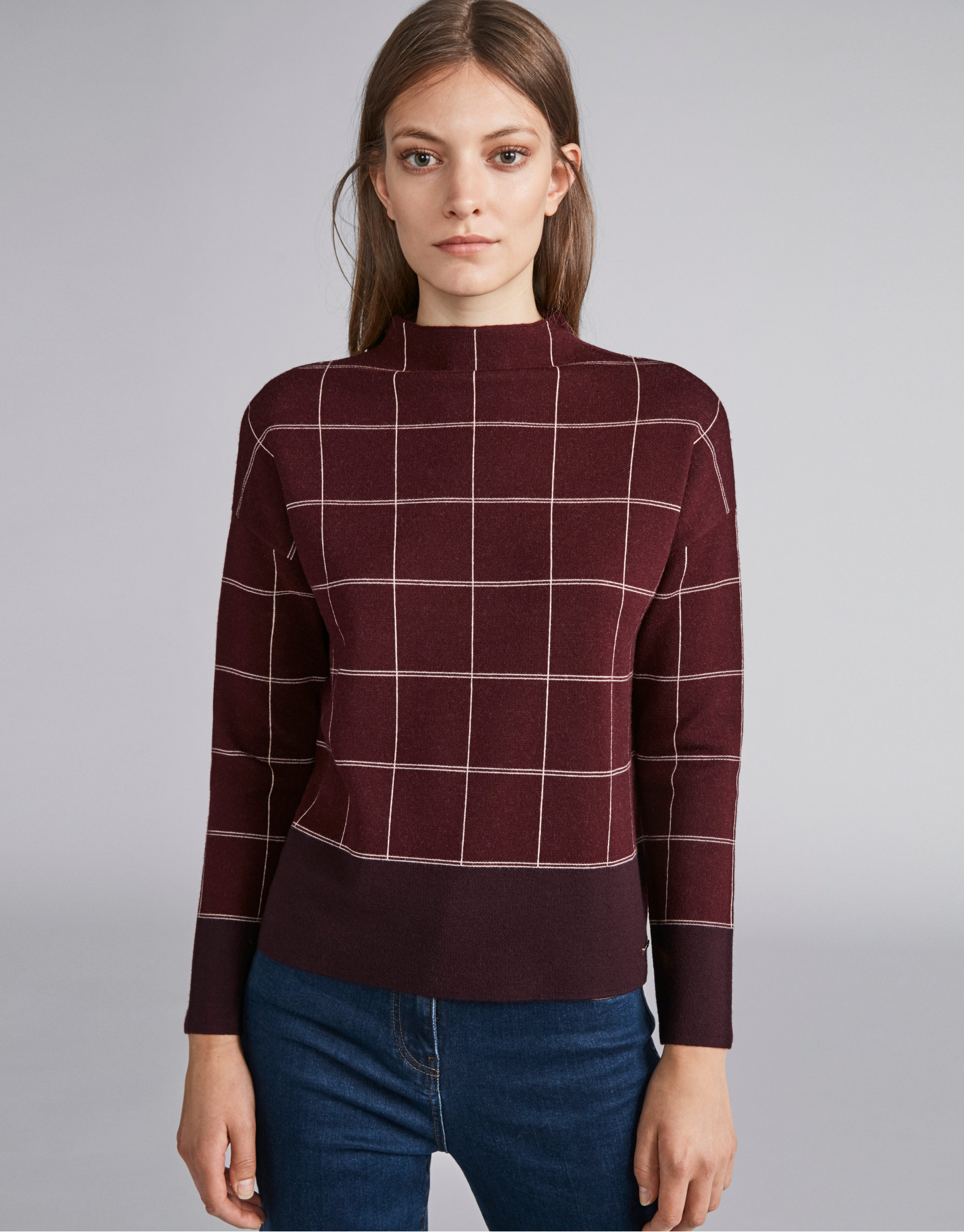 Jersey oversize cuadros granate