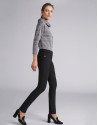 Pantalón cinco bolsillos pitillo negro