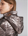 Short metallized gold sporty windbreaker