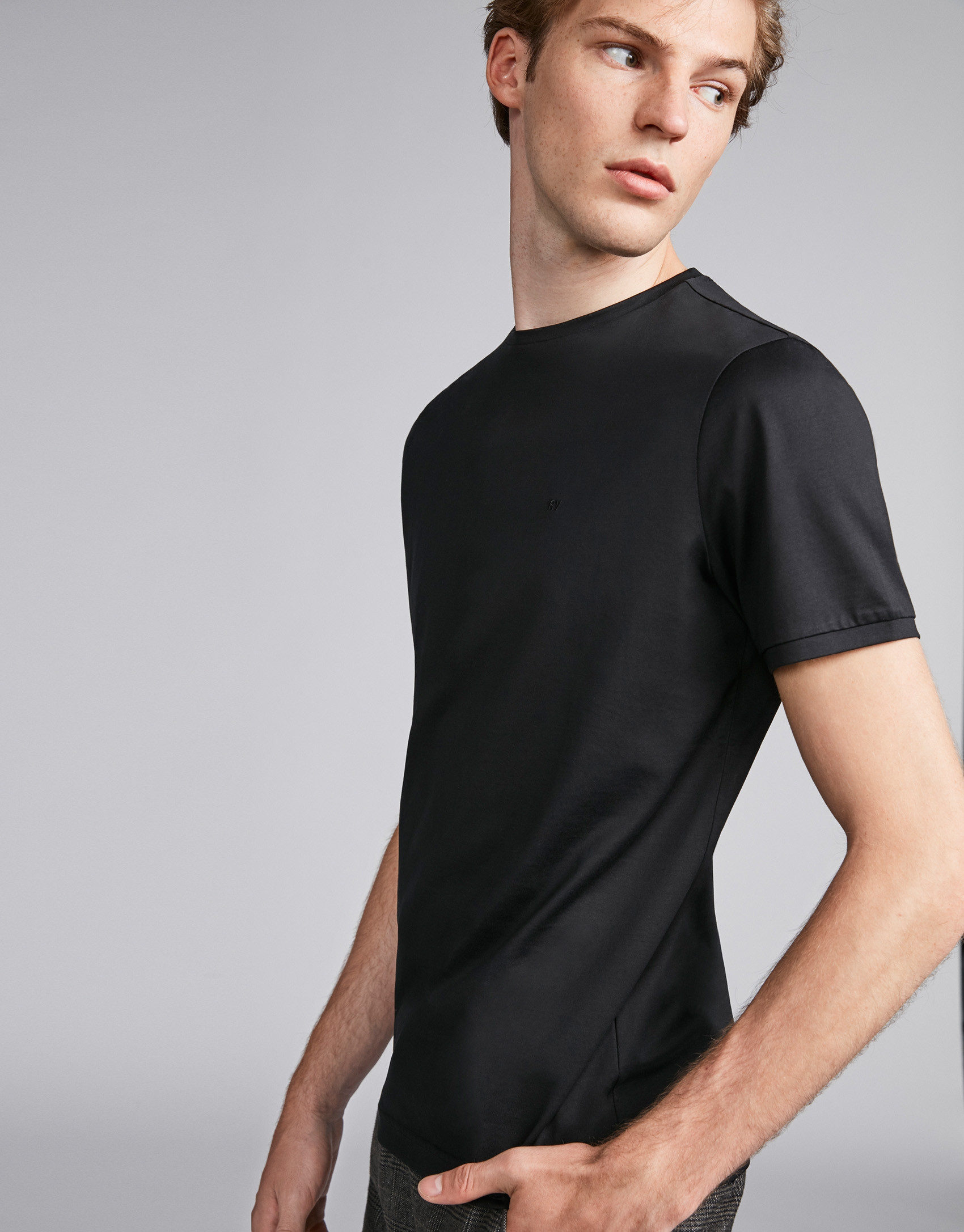 Camiseta básica negra