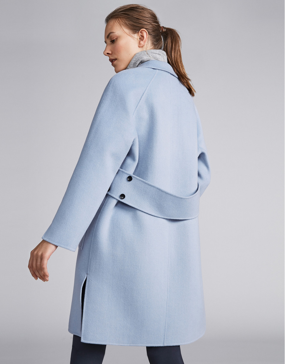 Light blue cloth coat with fur collar