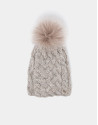 Gorro de punto de lana beige