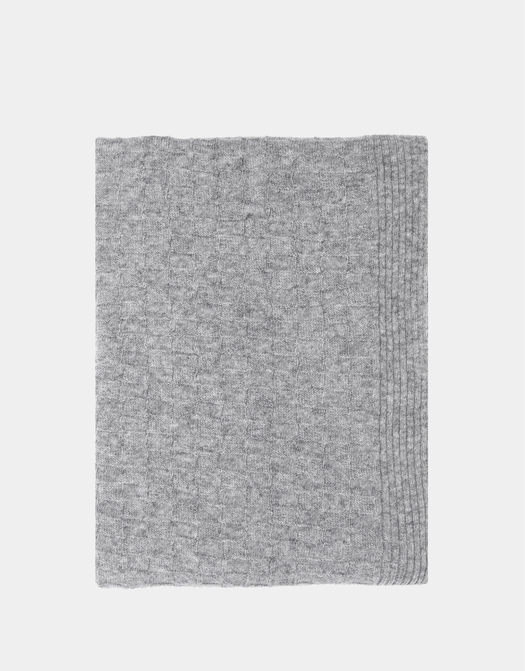 Light gray wool, structured checked scarf 