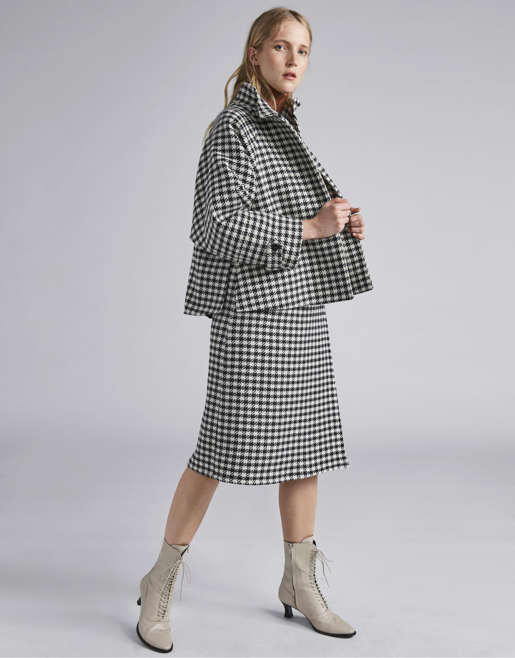 Houndstooth wrap-around skirt