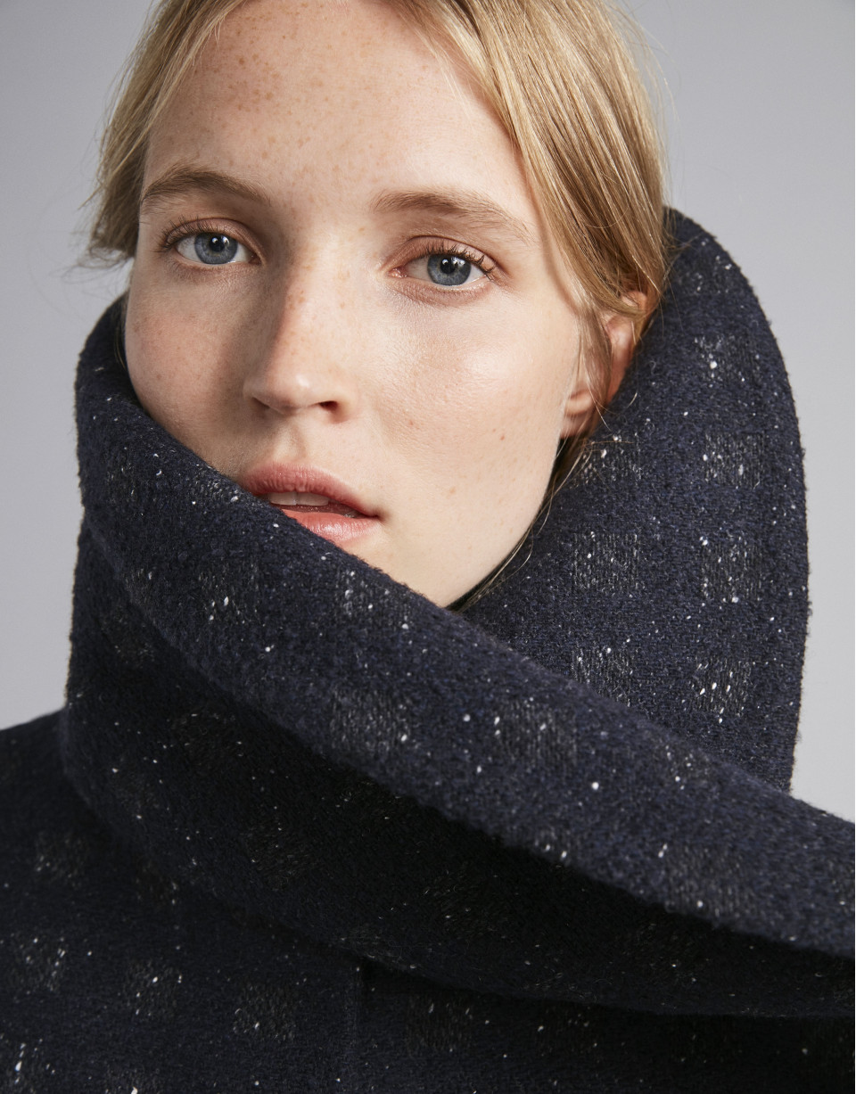 Navy blue short coat