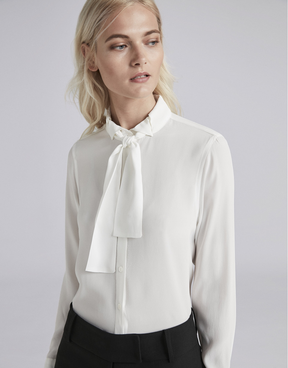 Camisa crudo con cuello corbata
