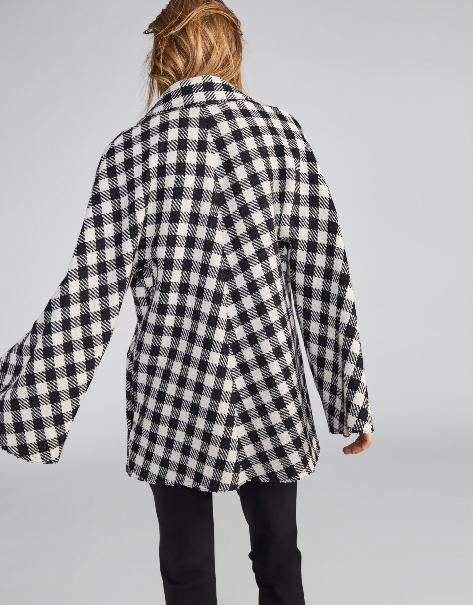 Houndstoohs wool cape coat