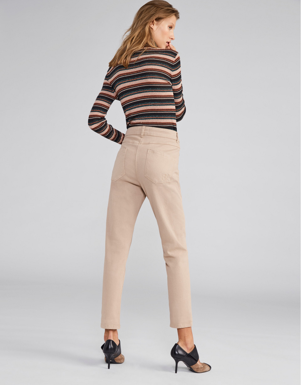 Pantalón 4 bolsillos cámel