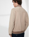 Cazadora bómber ante beige