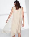 Vestido midi capa asimétrica arena