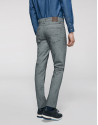 Gray pants with five pockets