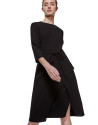Vestido midi manga tres cuartos negro