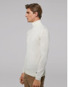 Jersey cuello cisne color crudo