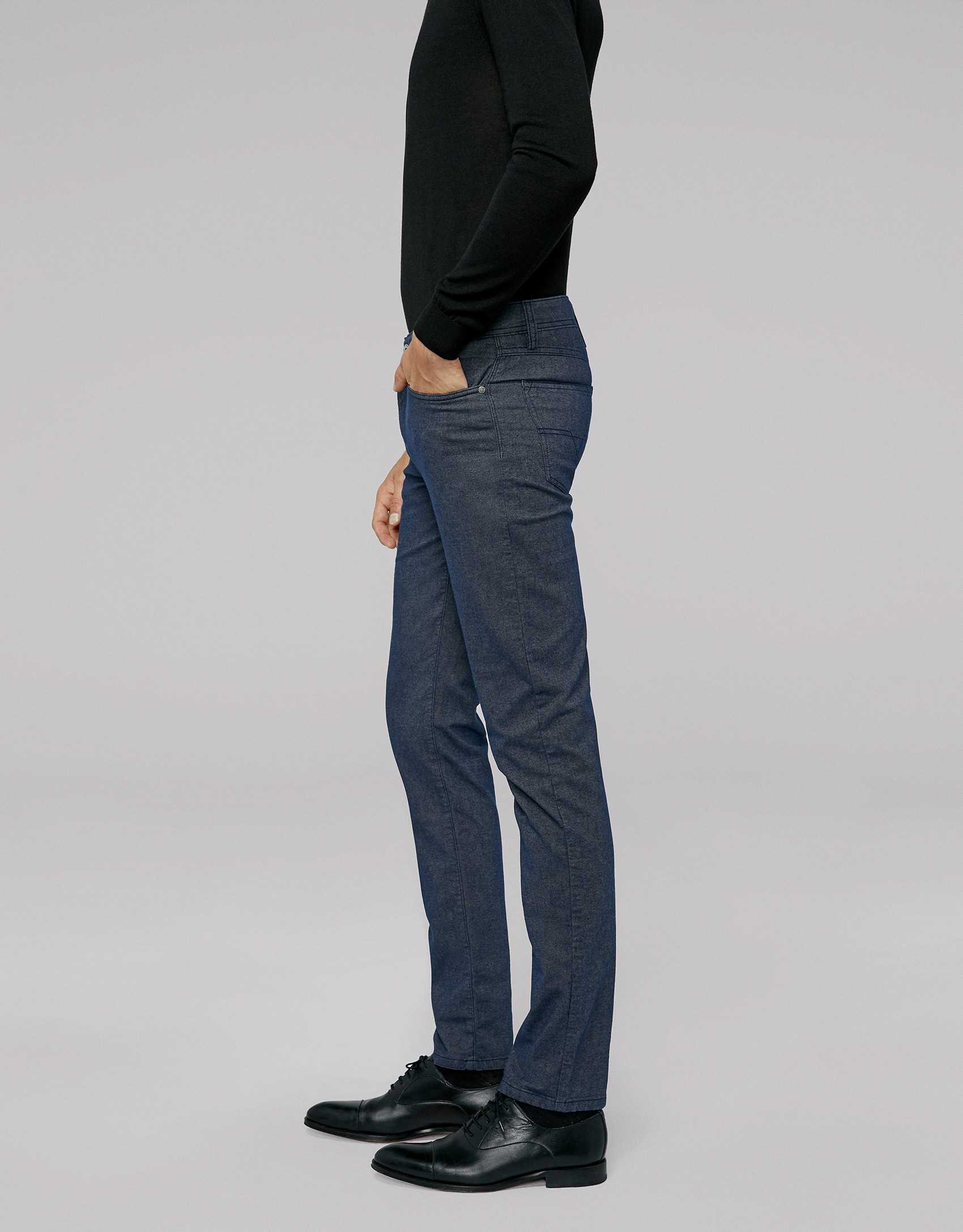Pantalón cinco bolsillos azul oscuro