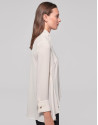 Camisa marfil cuello mao con abertura