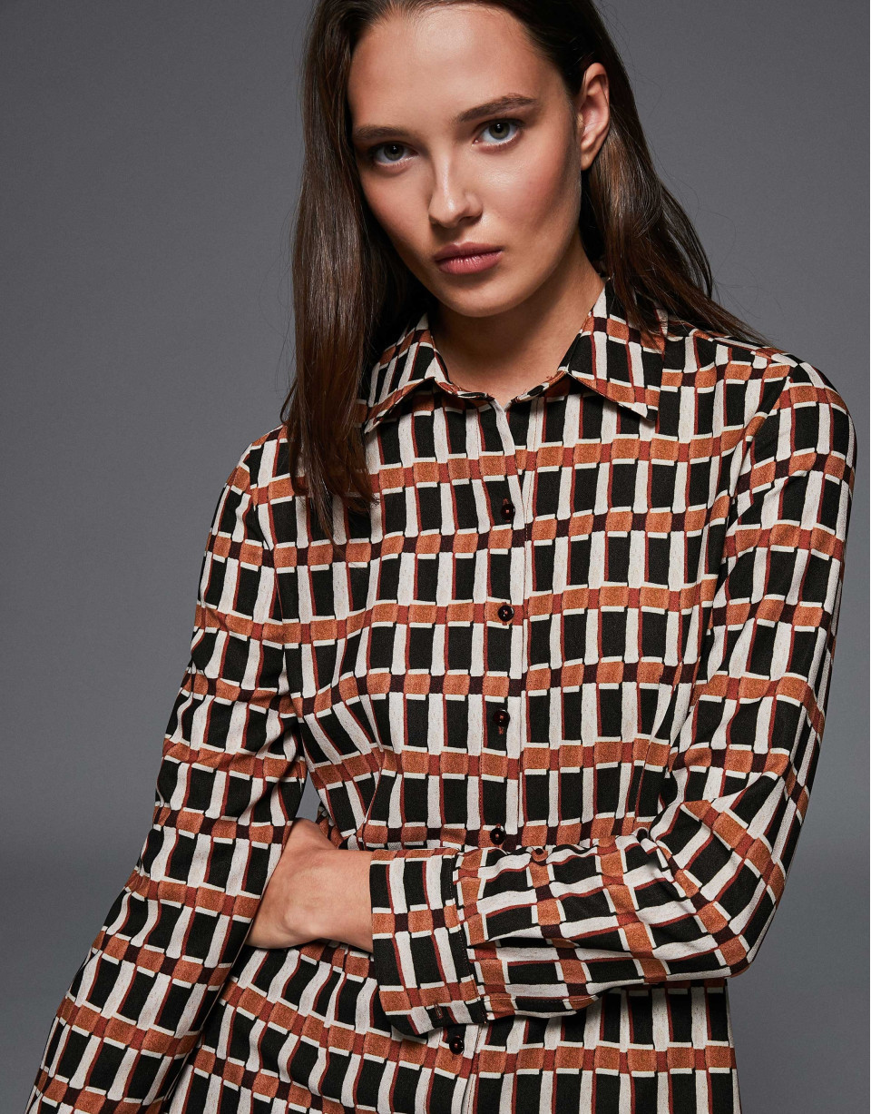 Geometric print men's shirt