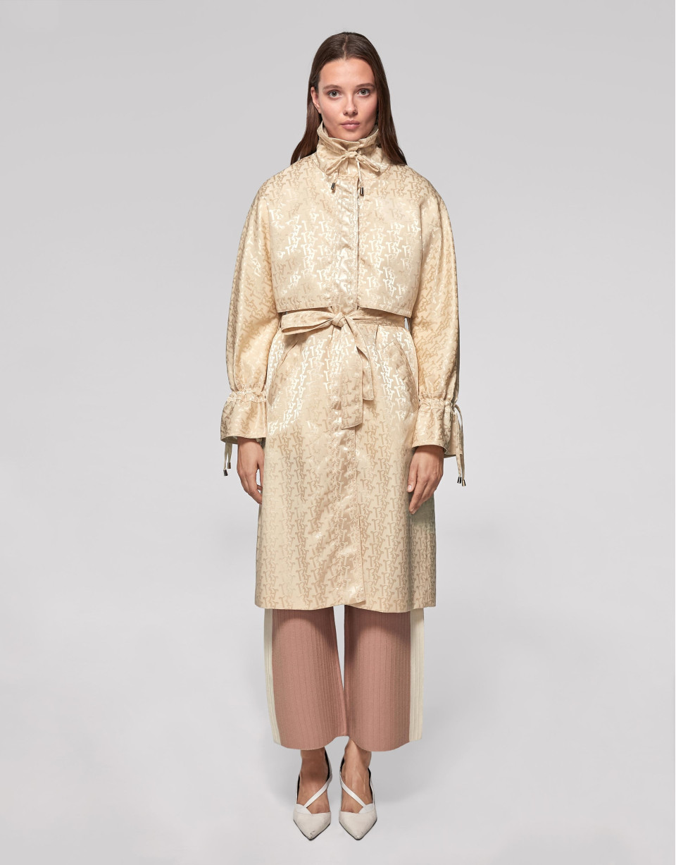 Gabardina larga ivory