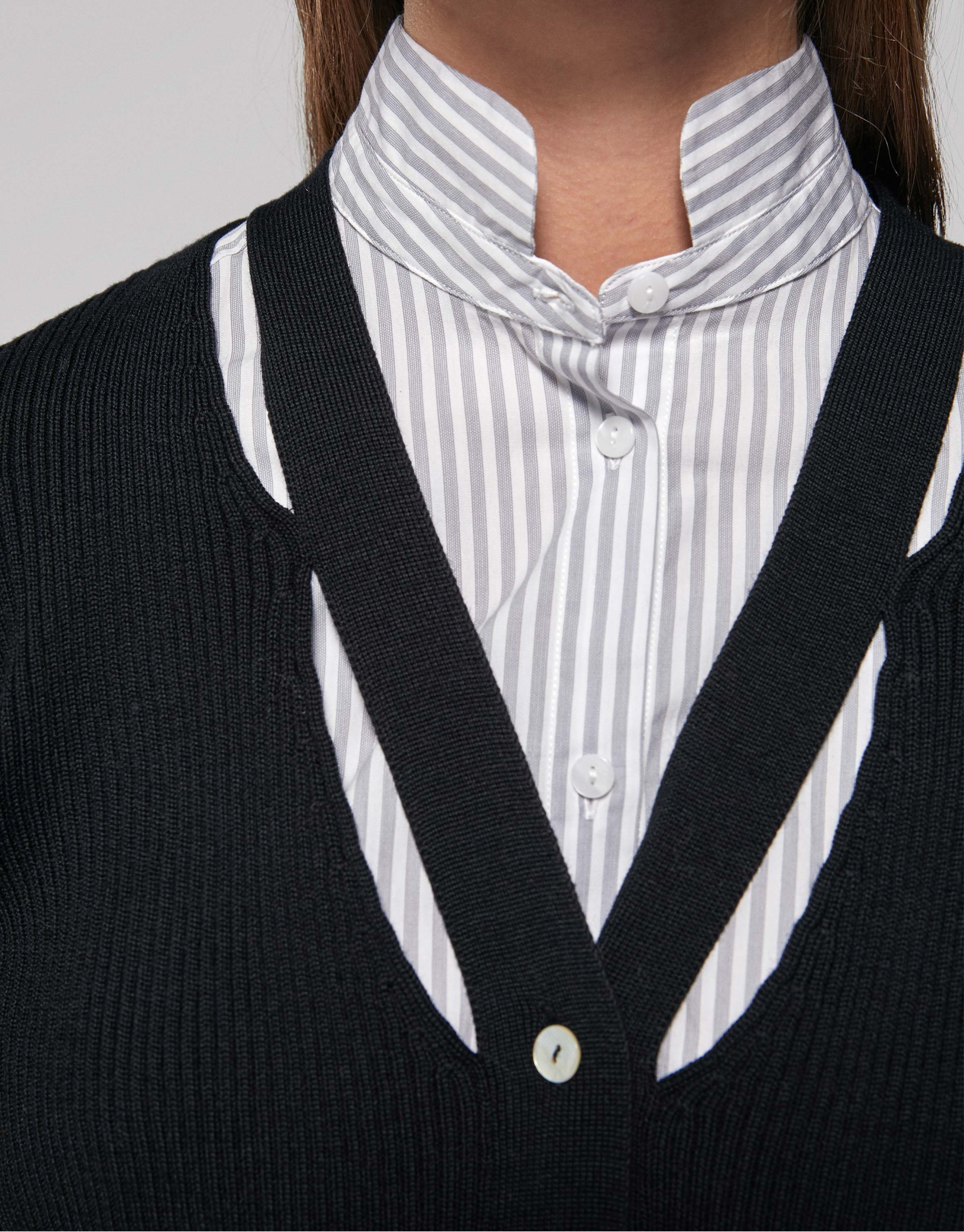 Chaqueta canalé negra manga larga