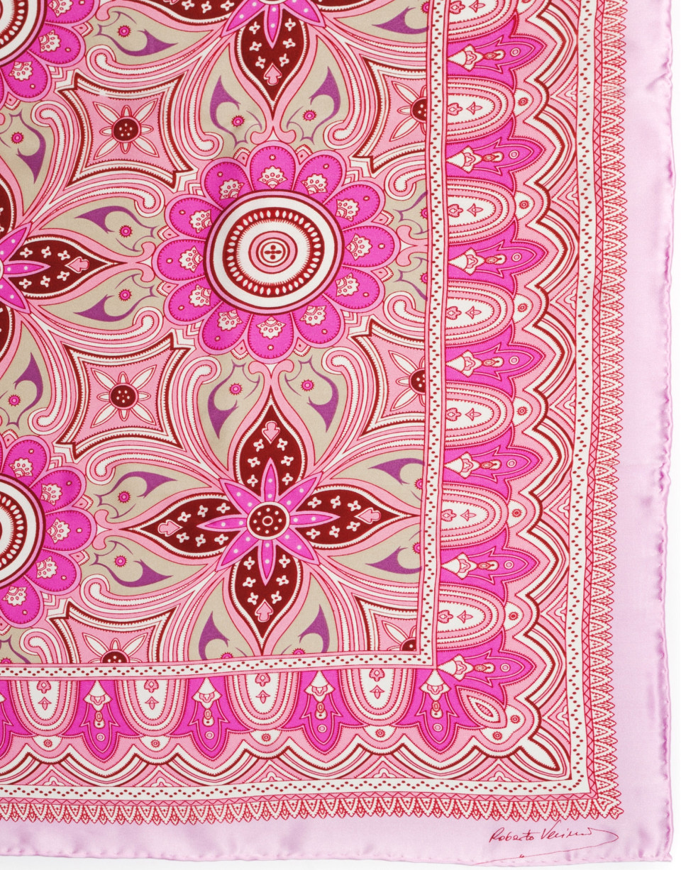 Geometric print scarf 