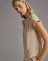 Blusa manga ranglan corta beige