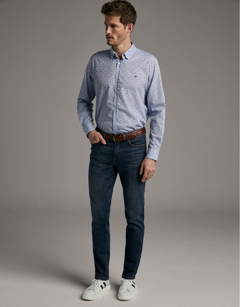 Blue stone-washed jeans - Man - SS2020 | Roberto Verino